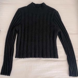 Black Long Sleeve Crop Sweater